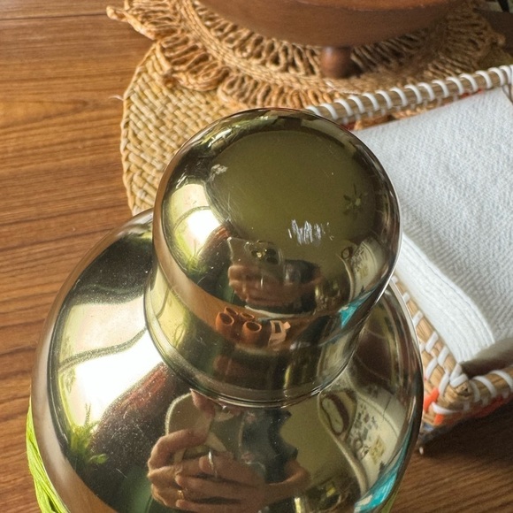 Anthropologie Tamra Cocktail Shaker Raffia Gold StrainerJigger Bar accessory - Picture 7 of 7